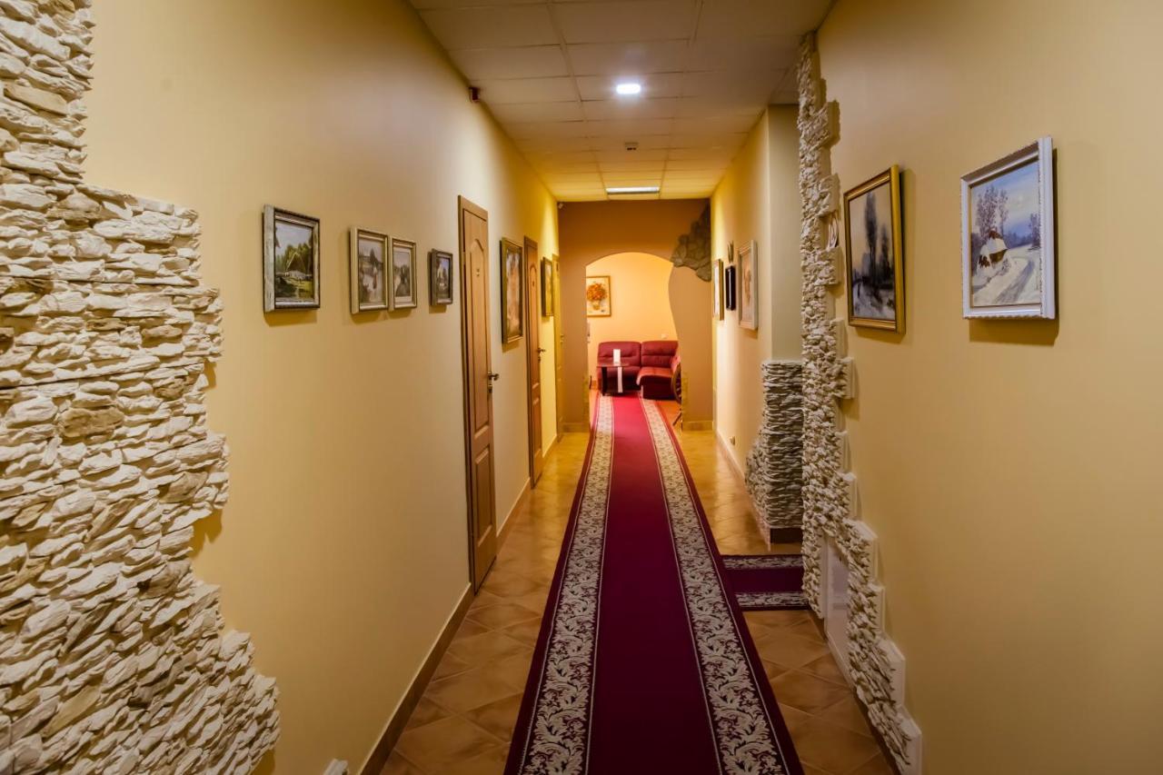 Sn Hotel Starokostyantyniv Exterior foto